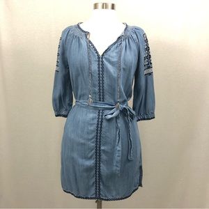 Gap Denim-Like Tie Waist Embroidered Dress Size X… - image 1